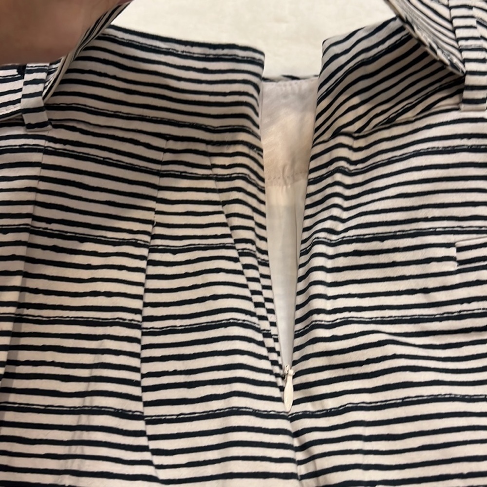 Outback Red Navy striped skirt size 10 with front pleats and belt with size zip - Picture 5 of 12